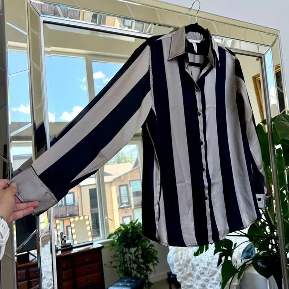 H&M Satin Stripe Blouse - Picture 6 of 7